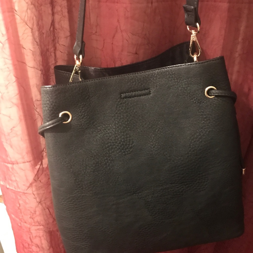 Black every day purse